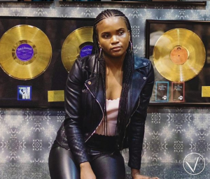 Ami Faku Biography