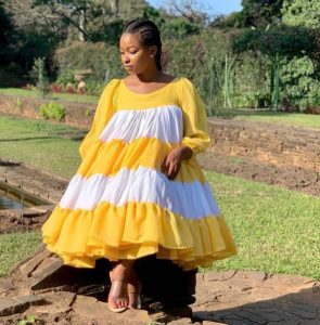 Vuyokazi Tshona Biography: Age, Twin, TV Roles, Green hands, Net worth, Imbewu