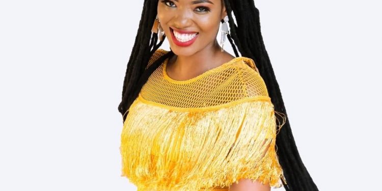 Lihle Dhlomo Biography: Age, Career, TV Shows, Movies, Awards, Pictures, Net Worth, Durban Gen
