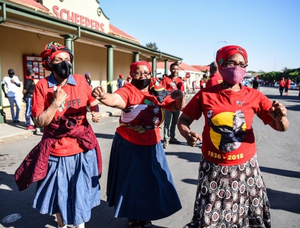 #Senekal LIVE Updates EFF members arrive in Senekal