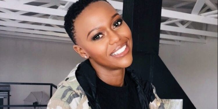 Sibusisiwe Jili Biography Age, TV Roles, Awards, Gqom, Scam, Net Worth, The Queen