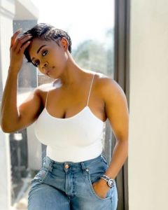 Thembi Seete Biography Age, Baby, Break-up, Baby Daddy, TV Roles, Weight loss, Fashion, Music, Net Worth, Gomora 