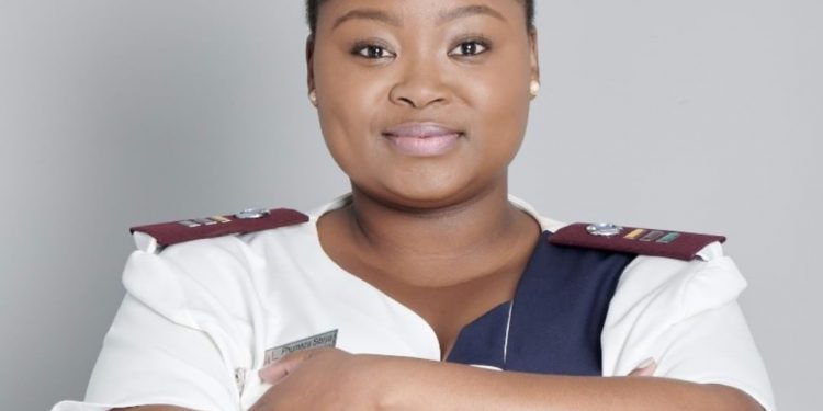 Tsidi Makitle Biography: Age, Insta Pics, TV Roles, Twin, Fashion, Net Worth, Durban Gen