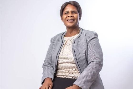 Gee Six Five, Olpha Selepe, Obani Lababantu, Songs, Albums, Age, Husband