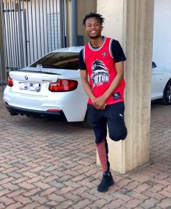 Bongani Sam Biography, Age, Career, Pictures, Clubs, Cars, Net Worth, Orlando Pirates