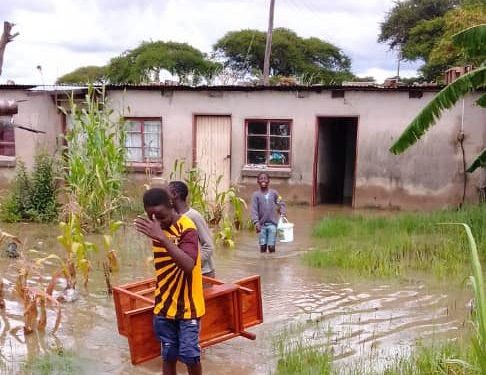 Wetland settlers hit by floods