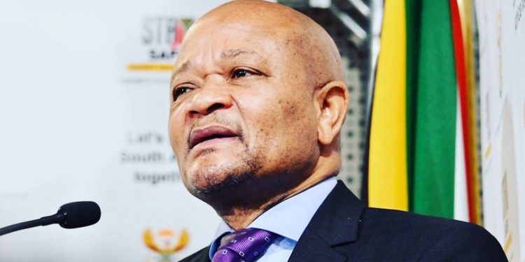 Senzo Mchunu Biography, Age, Career, Wife, Children, Net Worth, Political Party