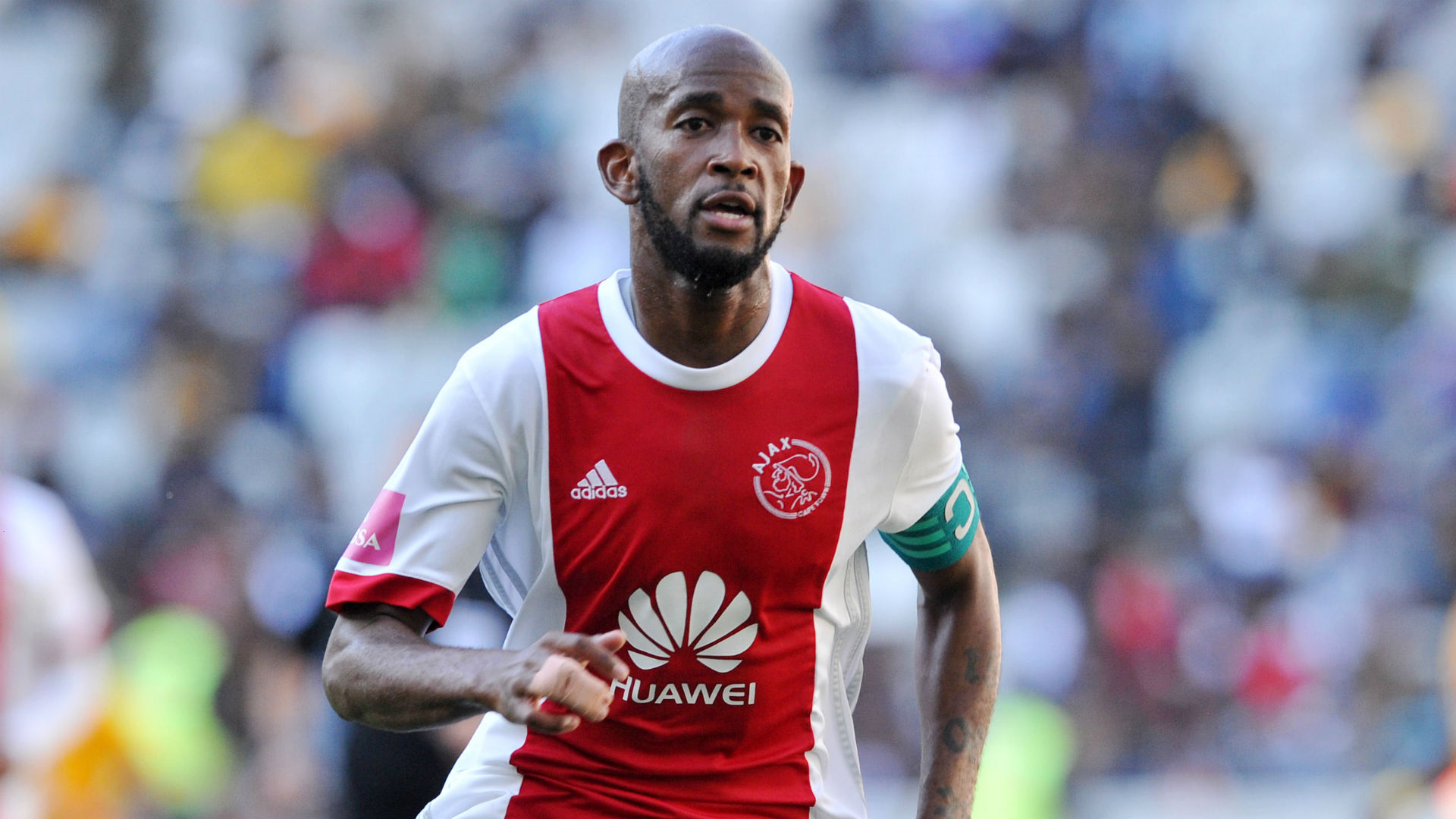 Mosa Lebusa Biography, Age, Sundowns, Pictures, Wife, Net Worth