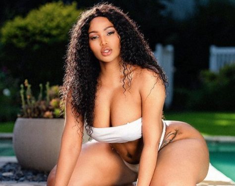 Pictures: South African s_exiest teacher Lulu Menziwa at it again