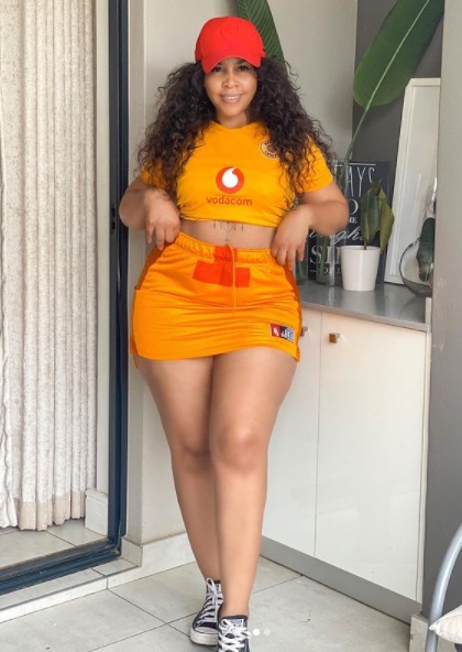 Brown Mbombo Sets The Internet Ablaze As She Celebrates Her Curves