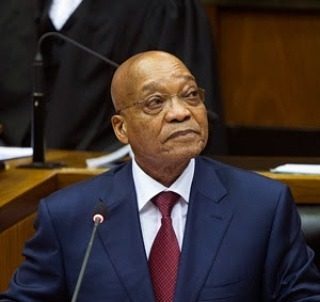 Video: Jacob Zuma finally lets Bheki Cele into his home