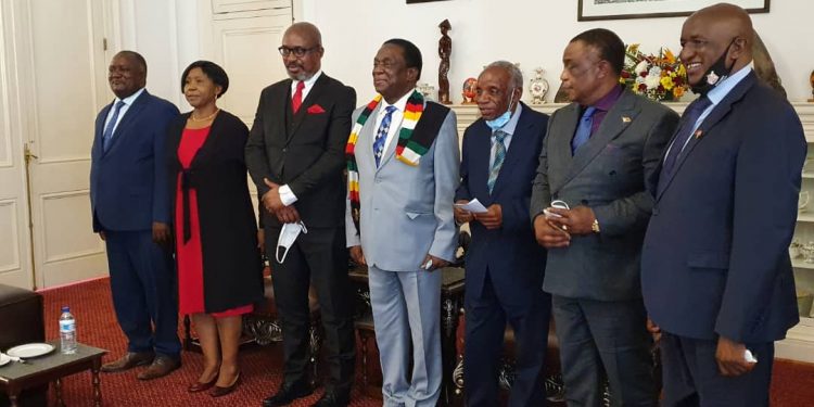 Pictures Obert Gutu and James Makore join Zanu-pf