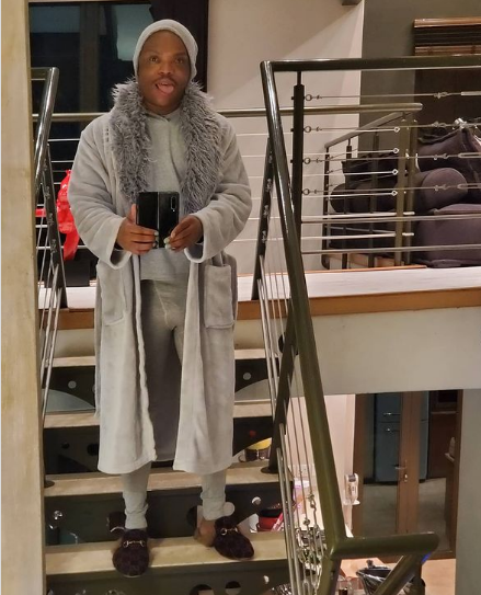 Somizi at it again flaunting his manhood on social media