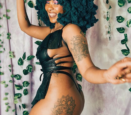 PPictures: Top muisician Moonchild Sanelly shows off her body art