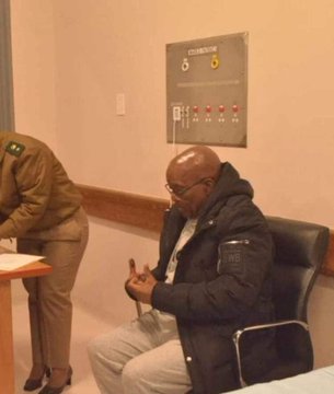 Department of Correctional Services in trouble after pictures of Former President Zuma in jail leak
