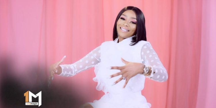 Bonang Matheba is partying ways with CSA