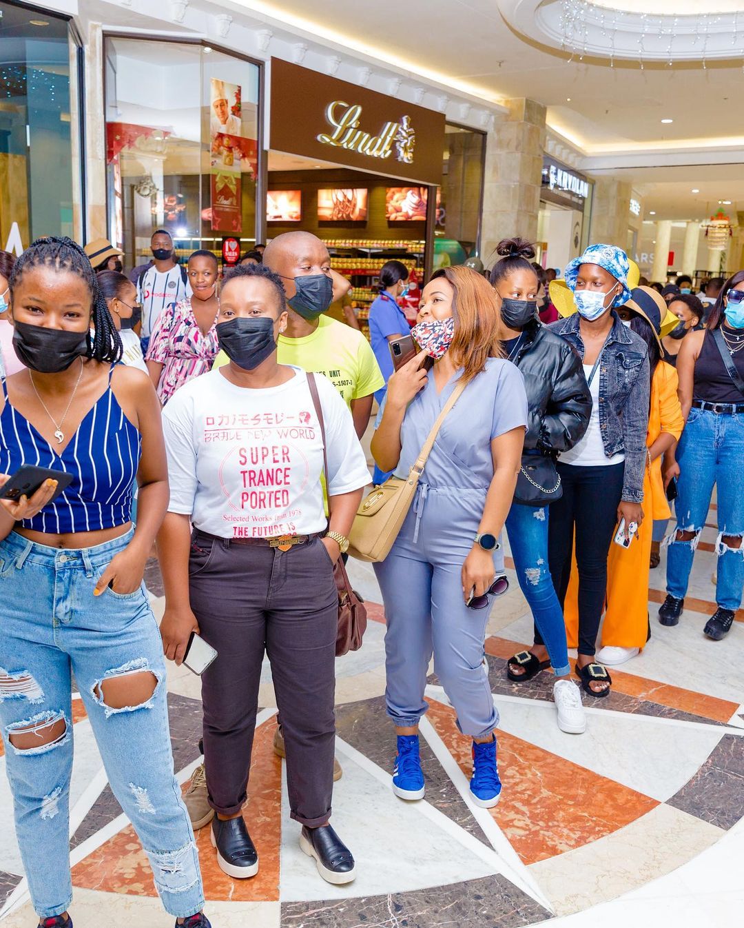 DJ Zinhle launches shop in Durban, fans queue to buy