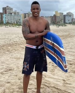 Duduzane Zuma takes off shirt while Surfing. Picture from Instagram