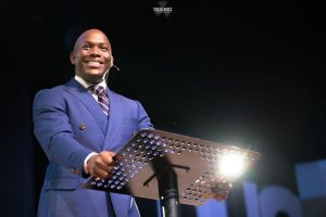 Vusi Thembekwayo