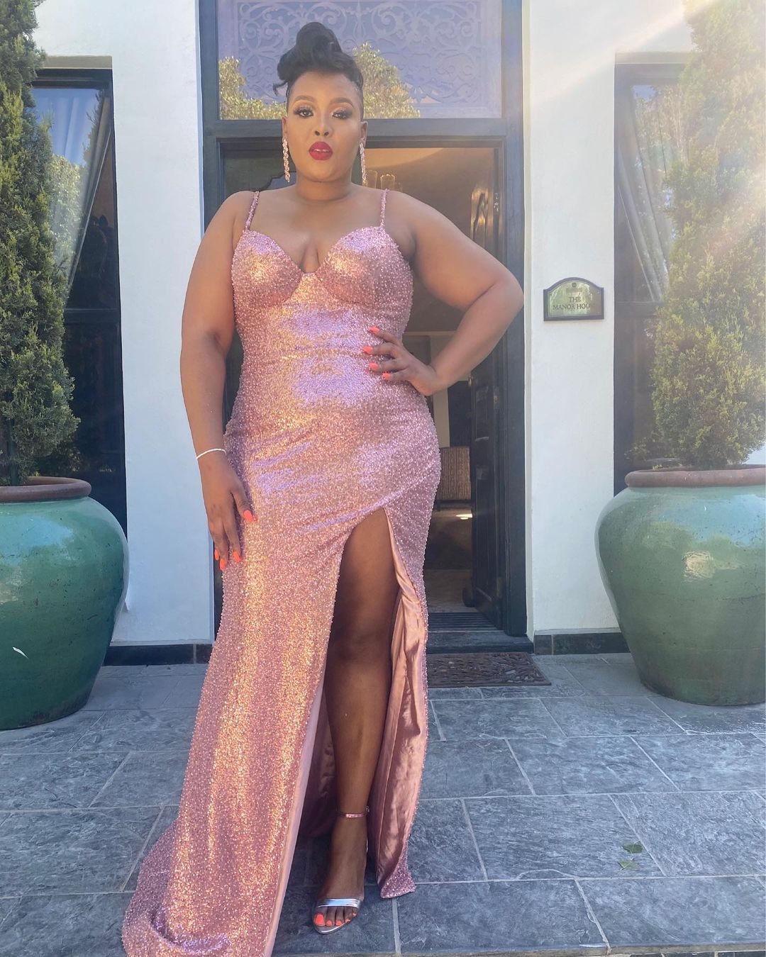 Anele Mdoda was called out as a hypocrite for a cyberbullying tweet she sent after Riky Rick's death
