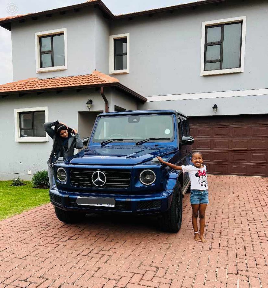 Lady Du new house and car - Source: Instagram@ladydu_sa