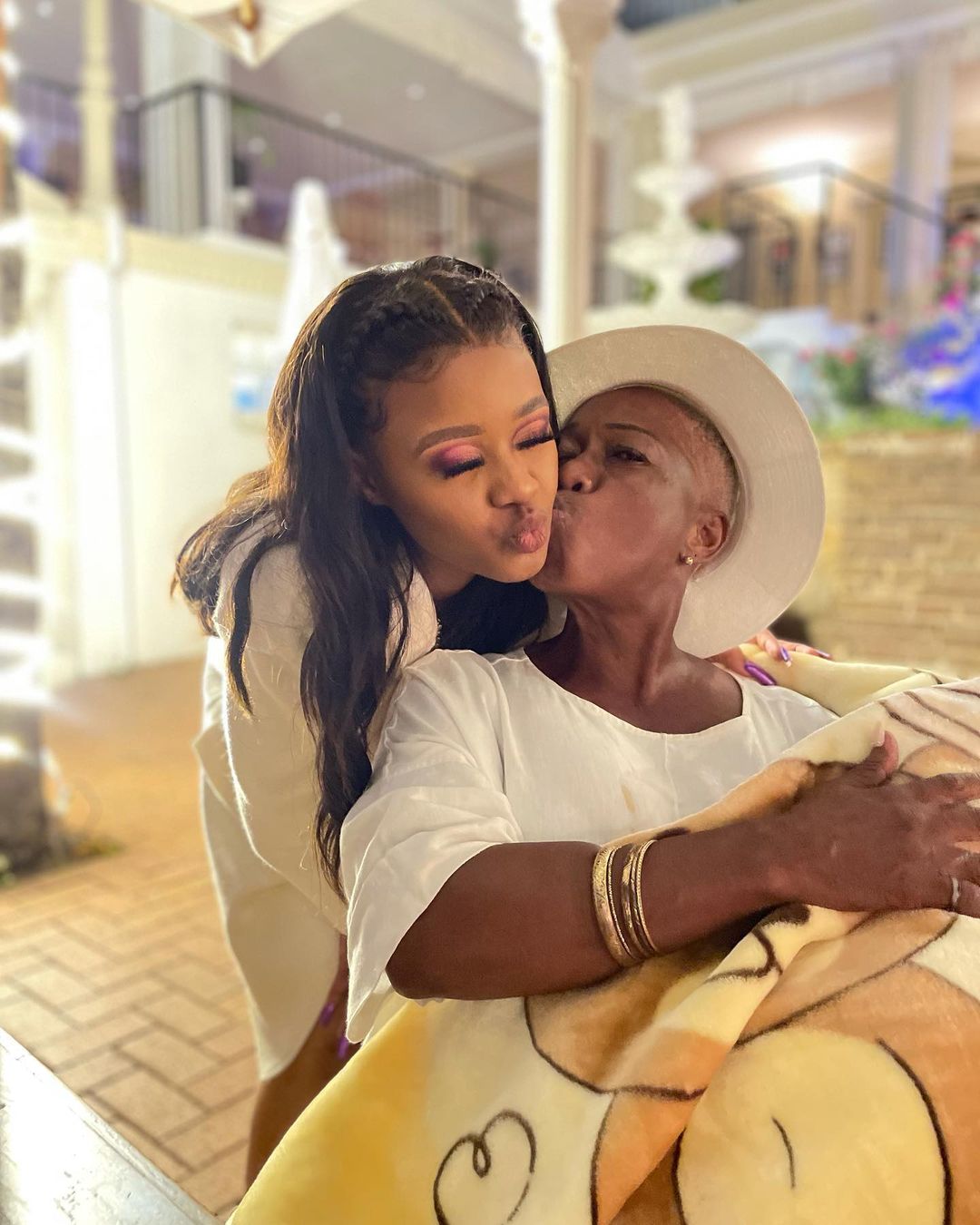 Babes Wodumo and Mampintsha's mother kiss to bury the hatchet after public fall out