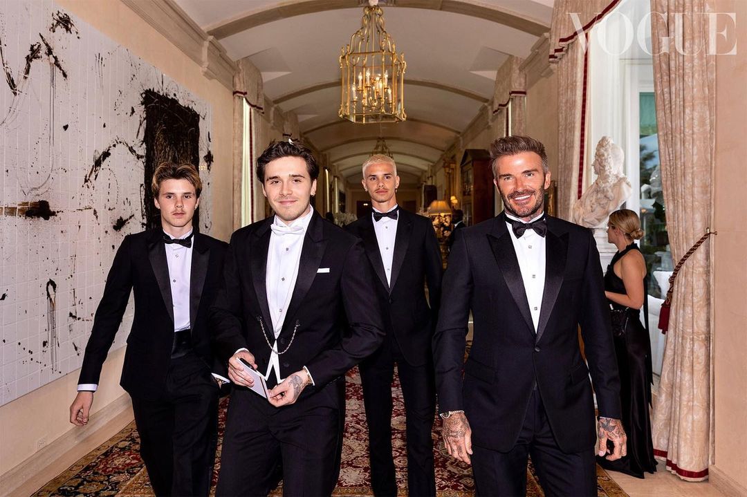 Lloyiso performs at David Beckham's son Brooklyn's wedding