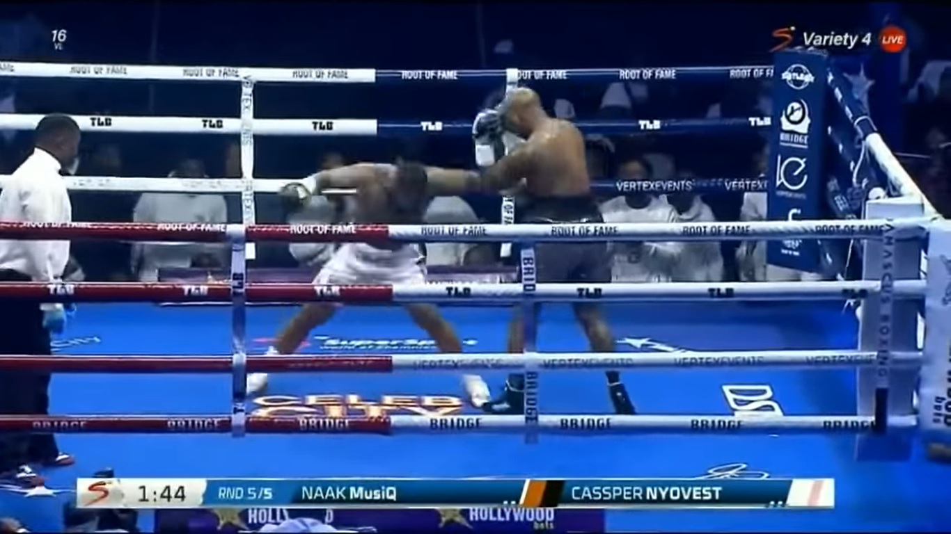 Naak MusiQ beats Cassper Nyovest in a celebrity boxing match