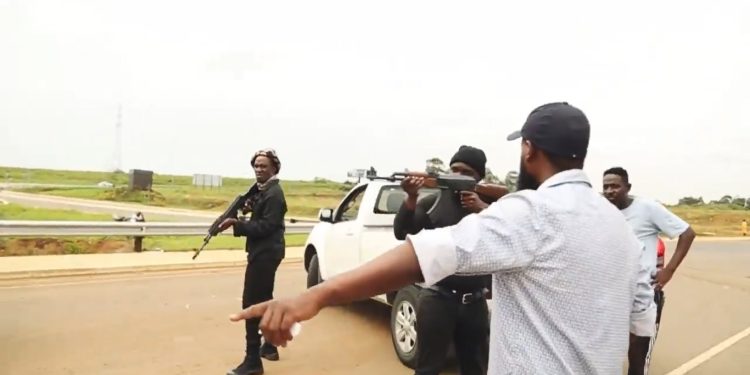 Uzalo shares some behind the scenes footage as Vika prepares for tonight's heist