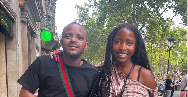 Kabza De Small meets a Zimbabwean singer in Barcelona