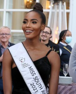 Miss South Africa Lalela Mswane's academic qualifications get Mzansi talking.