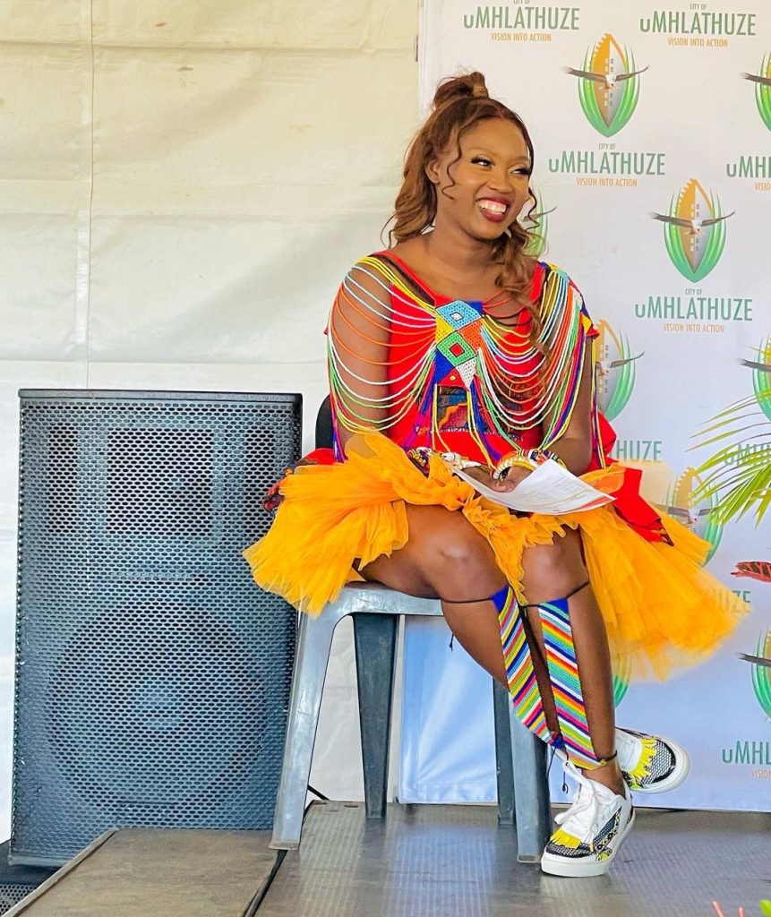 Watch: Durban Gen actress Nelisiwe Sibiya 'Dr Mbali's Zulu traditional ...