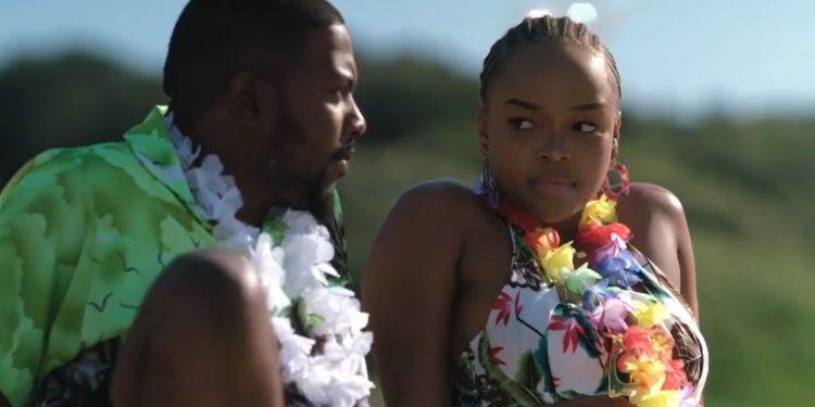 Njeza and Hlelo betray Sbu as the beach party gets out of control. Image: Instagram/Uzalo
