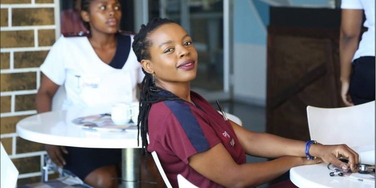 Actress Yola Plaatjie