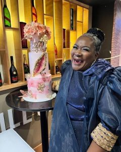 Gomora actress 'Mam'Sonto' Connie Chiume's belated birthday vacation in Cape Town impresses Mzansi