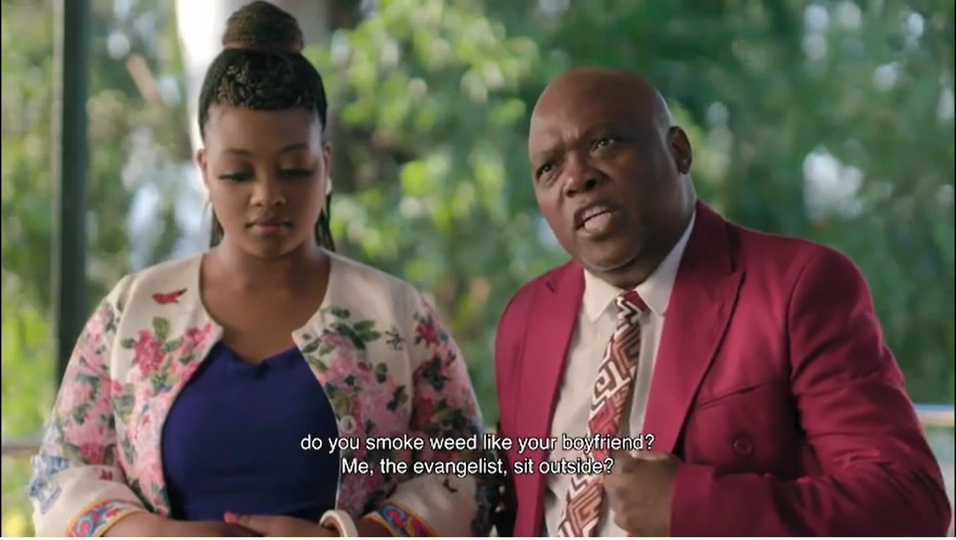 Mbatha shows up at Kwanjomane's with the KFC first lady and exercises his power in style on Uzalo