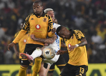 Kaizer Chiefs Raid Rivals for Seventh Star Signing!